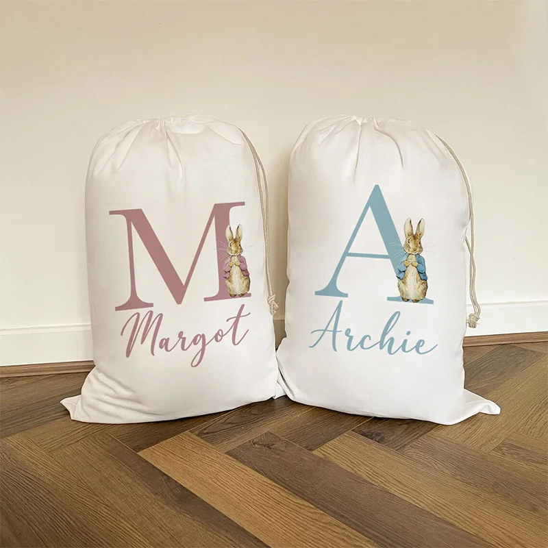 Nome Personalizzato Lettera Iniziale Rosa Blu Bunny Happy Easter Rabbit Bag Egg Hunt Basket Bambini Kid Boy Girl Gift Sack Bucket