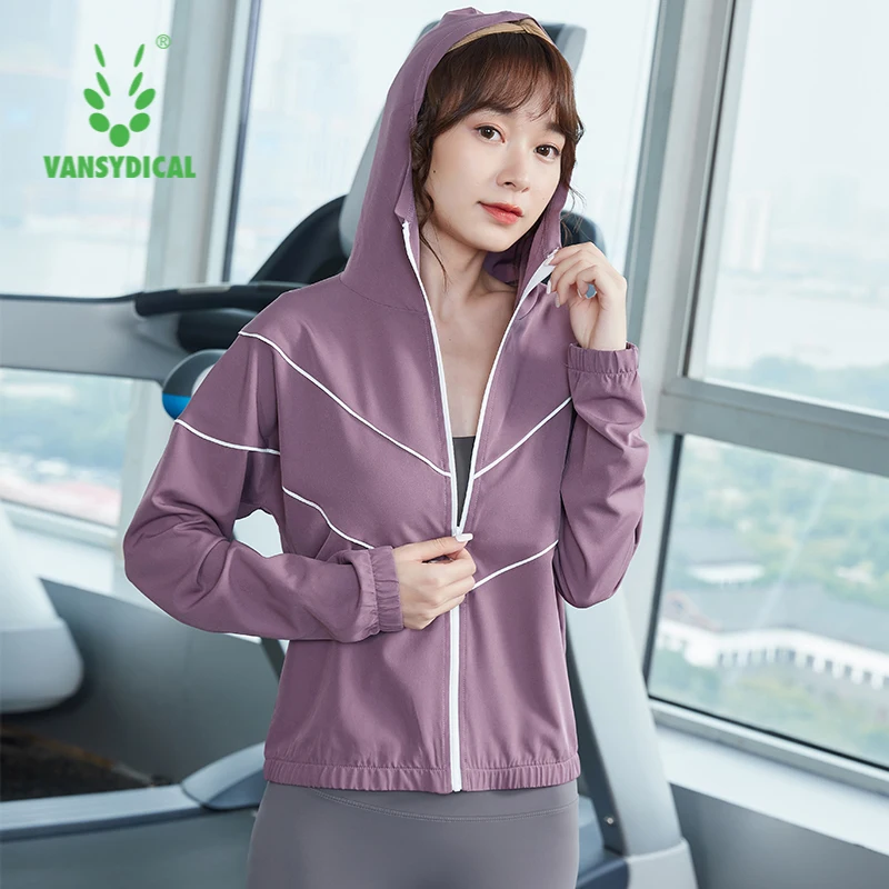 

Running Jacket Women Striped Zipper Long Sleeve Hooded Sports Active Wear for Women Gym Clothing Casual Jersey Fitness Yoga Top