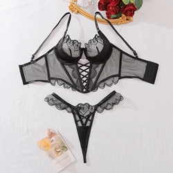 Elegant Floral Embroidered Sheer Mesh Lingerie Set - S (Black)