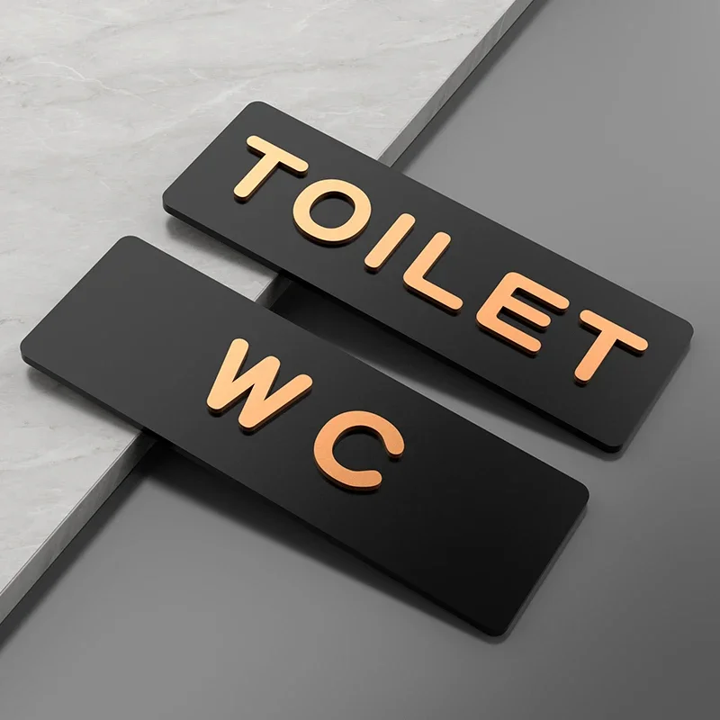 ULTECHNOVO Segnali Per Porta A Doppio Lato In Pelle PU, Set Elegante E Minimalista. Include Cartelli Per Hotel, Bagno, Ufficio, Riunioni: 'Non Disturbare', 'Privacy', 'Si Prega Di Bussare'. Facili Da Appendere Su Maniglie O Ganci, Grazie Al Design Pratico. Realizzati In Pelle PU Resistente E Facile Da Pulire. Adatti A Hotel, Uffici, Sale Riunioni, Case. Un Tocco Di Stile Per La Privacy.