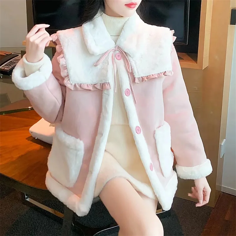 New 2023 Autumn/Winter Suede Plush Age Reducing Splicing Design with Thickened Wool and Winter Hepburn Style Coat for Commuting