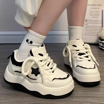 Women Platform Sneakers Star Design Lace Up Skateboard Flat Outdoor Comfortable Running Sport Shoe Tennis Walking Sneakers 35-40 1
