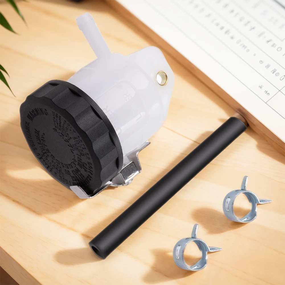 Brake Pump Oil Jug Brake Master Cylinder Fluid Reservoir Fluid Bottle Reservoir for Kawasaki ZX6R 1998-2018 ZX10R 2004-2018