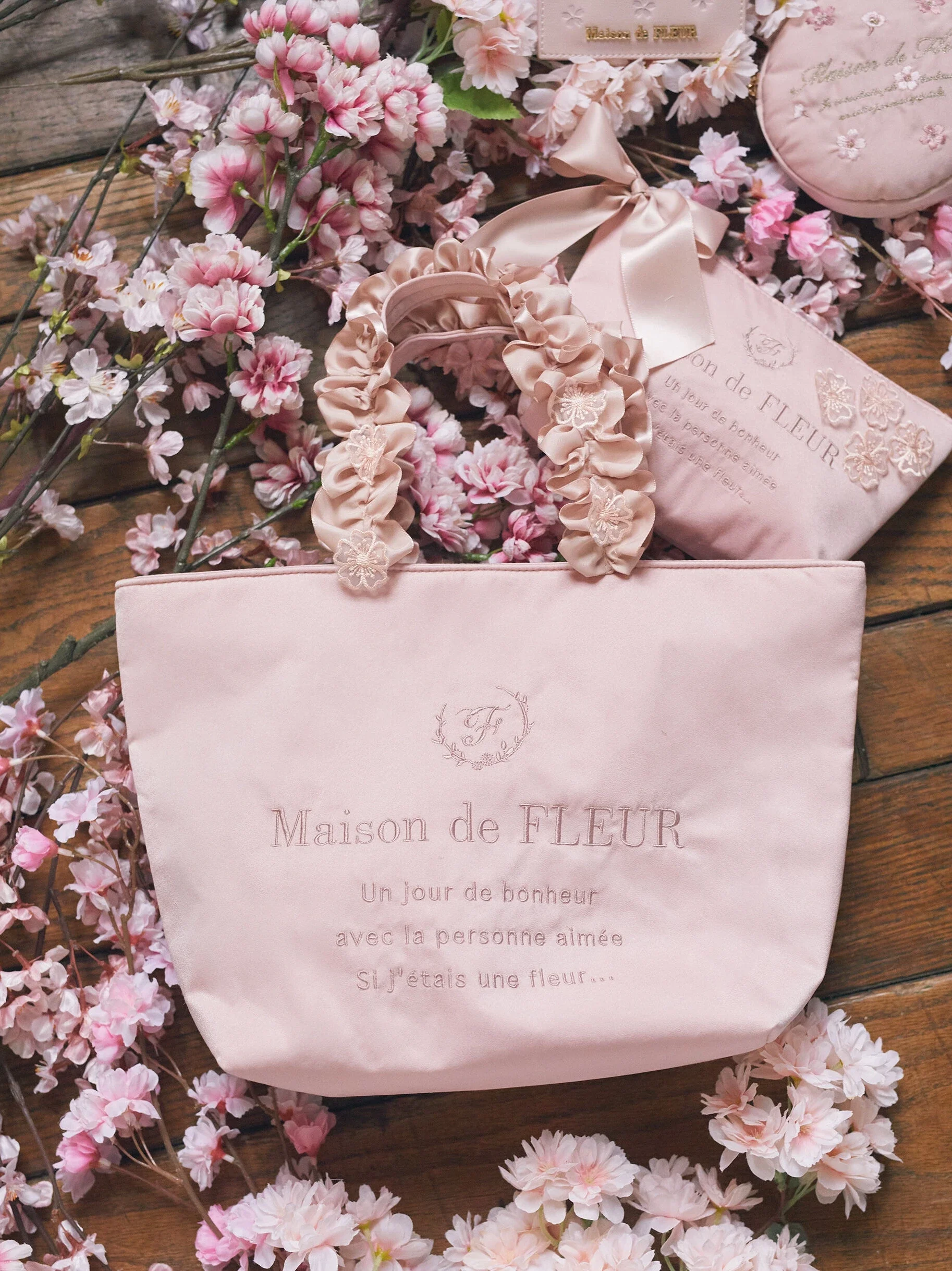 Japanese Cherry Blossom Series Hand Hold Dumpling Bag Girls Cute Pink Mini Clutch Bag Women's Bowknot Satin Cosmetic Bag