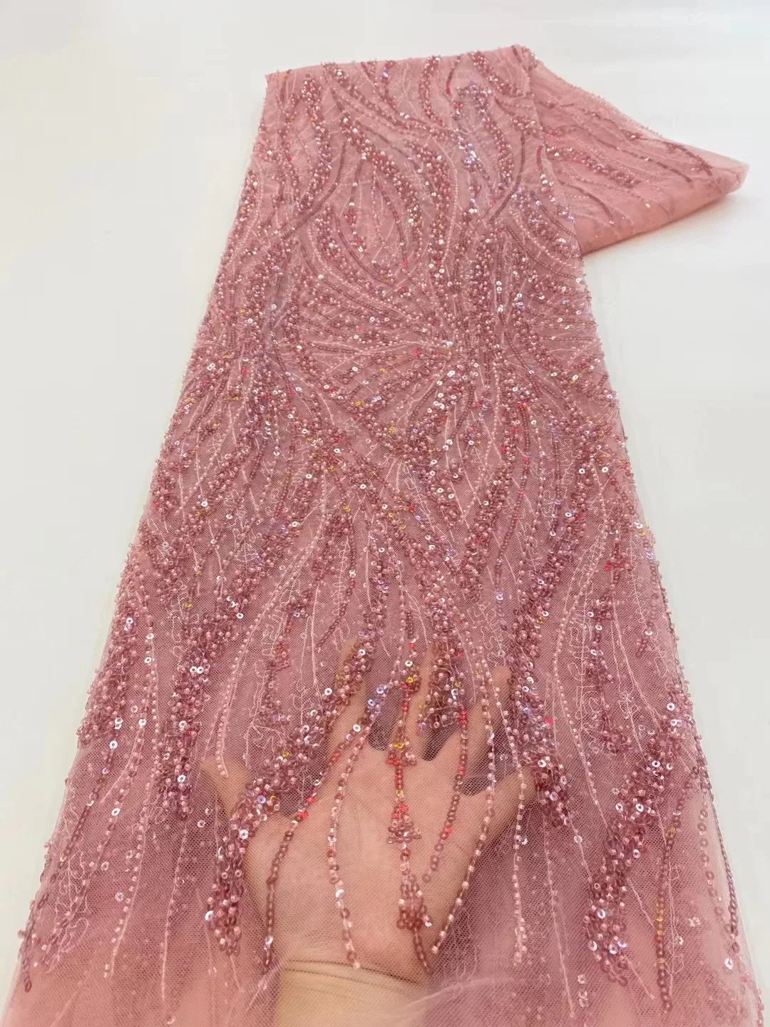 

2023 Beaded Embroidered Tulle Lace Fabric High Quality French Net Lace Fabric for Wedding Party Dress VXZ5514