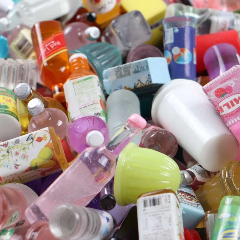 20Pcs/Set Resin Cute Dollhouse Mini Simulation Wine Whiskey Miniature Milk Drink Bottles Pretend Play Toys Random 6