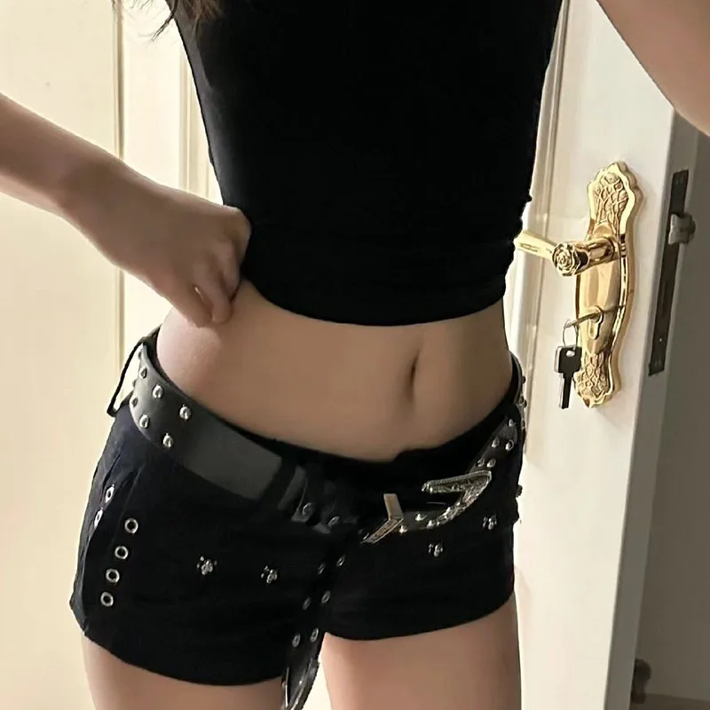 Schwarz Sexy Low Waist Y2K Jean Shorts Frau Punk Gothic Beliebte Denim Super Shorts Weibliche Koreanische Mode Slin Fit Heiße Kurze Hosen – Detail 9