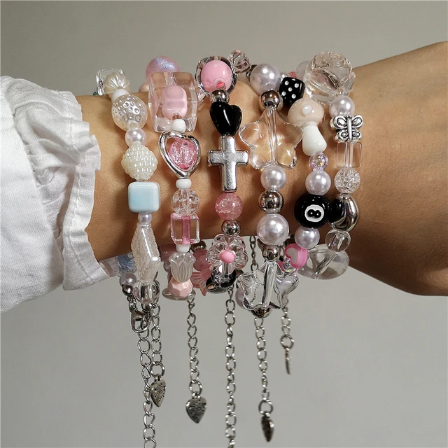 Amazon.com: INENIMARTJ Crystal Beads Bracelet Set Cute Cartoon Bracelet  Elastic Beaded Pearl Anime Bracelets Jewelry for Girls Women Bff Friendship  Gift: Clothing, Shoes & Jewelry