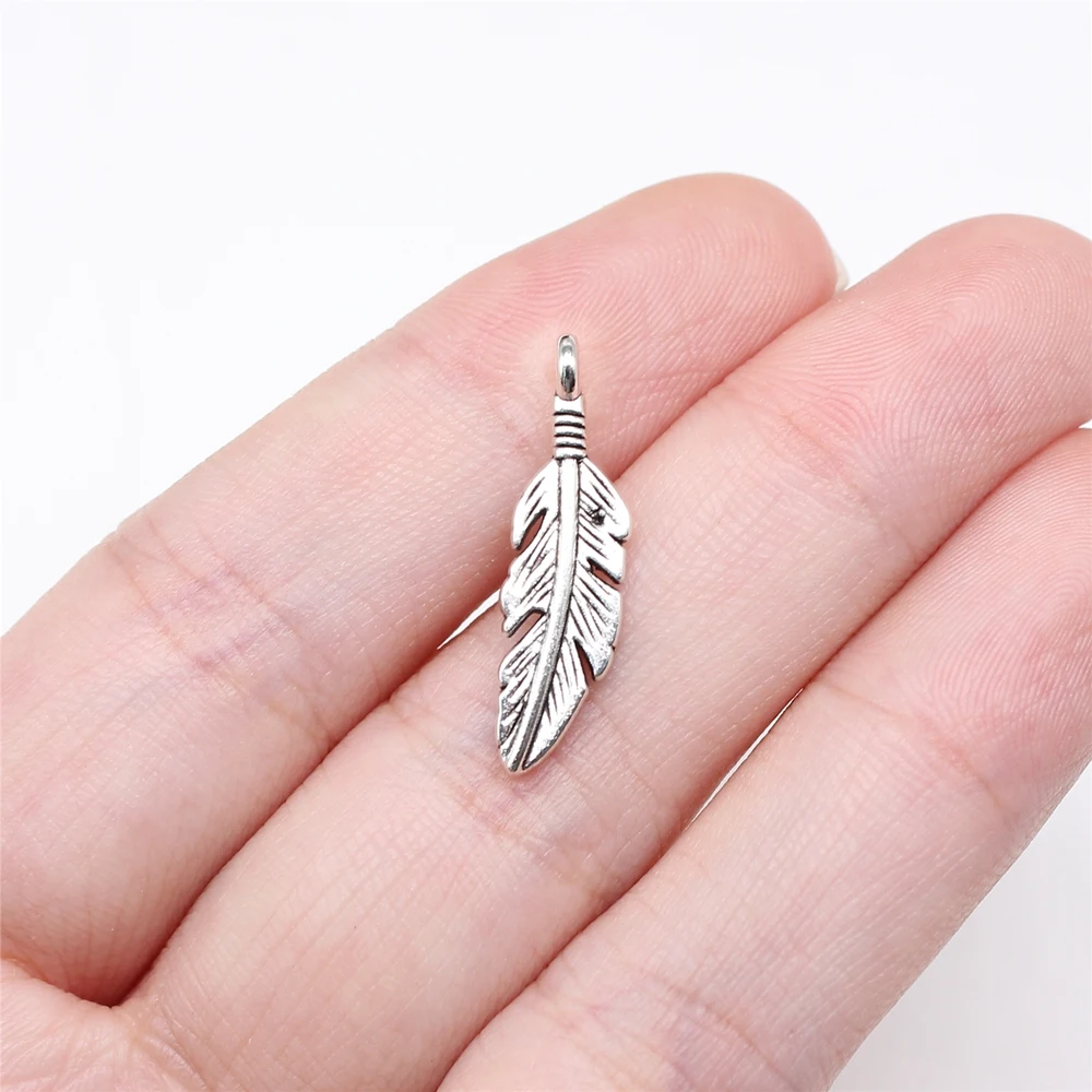 

WYSIWYG 40pcs 23x6mm Antique Silver Color Feather Charms For Jewelry Making