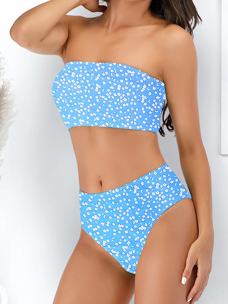 Рисунок 5 - Купальник-бикини с цветочным принтом и высокой талией