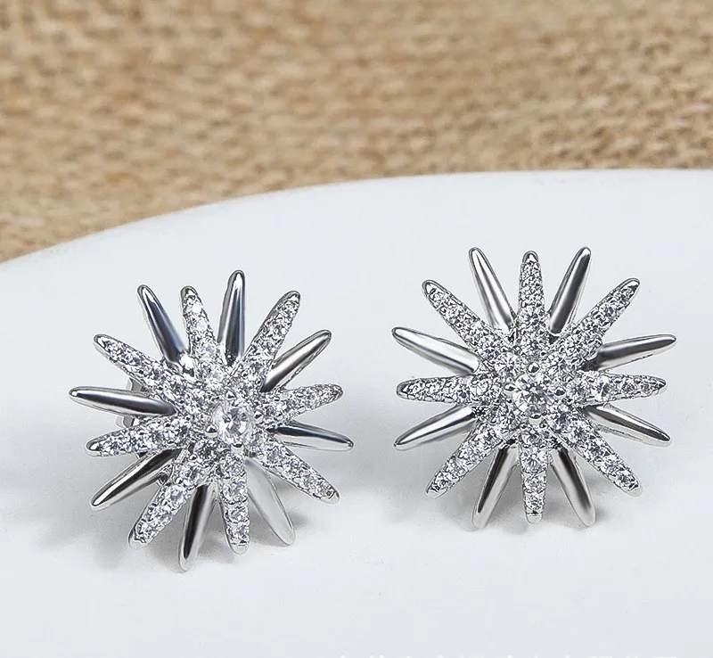 European and American Fashion Flower Full Zircon Earrings