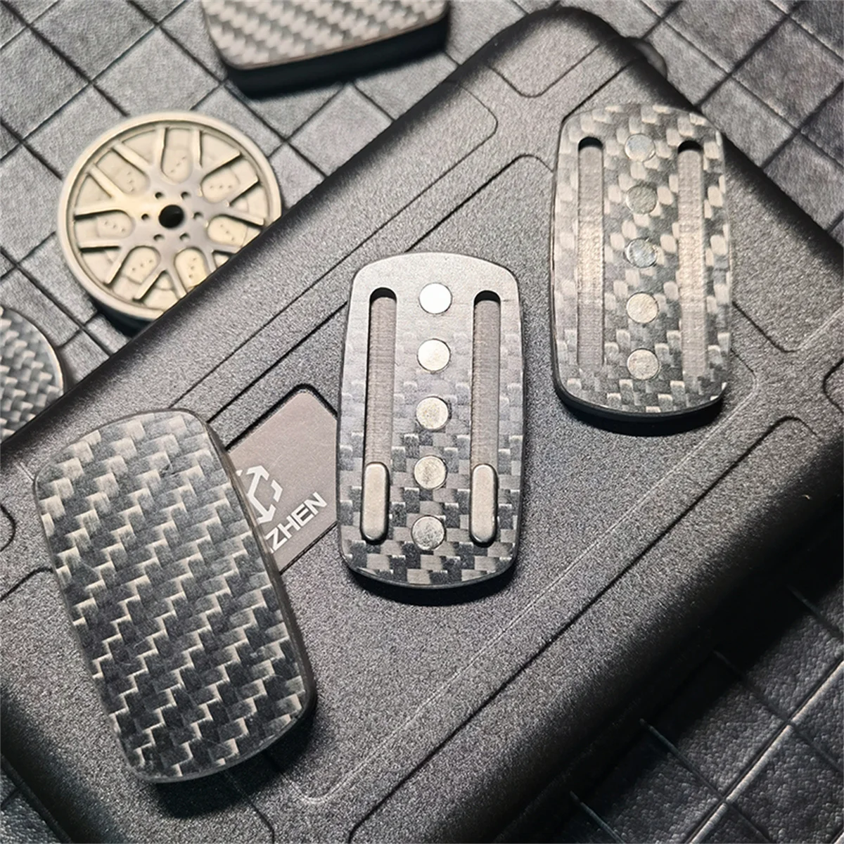 Carbon Fiber PPB Fidget Slider Toys Spinner Finger Push Decompression EDC Fingertip Gyro Black Tech Boyfriend Gift