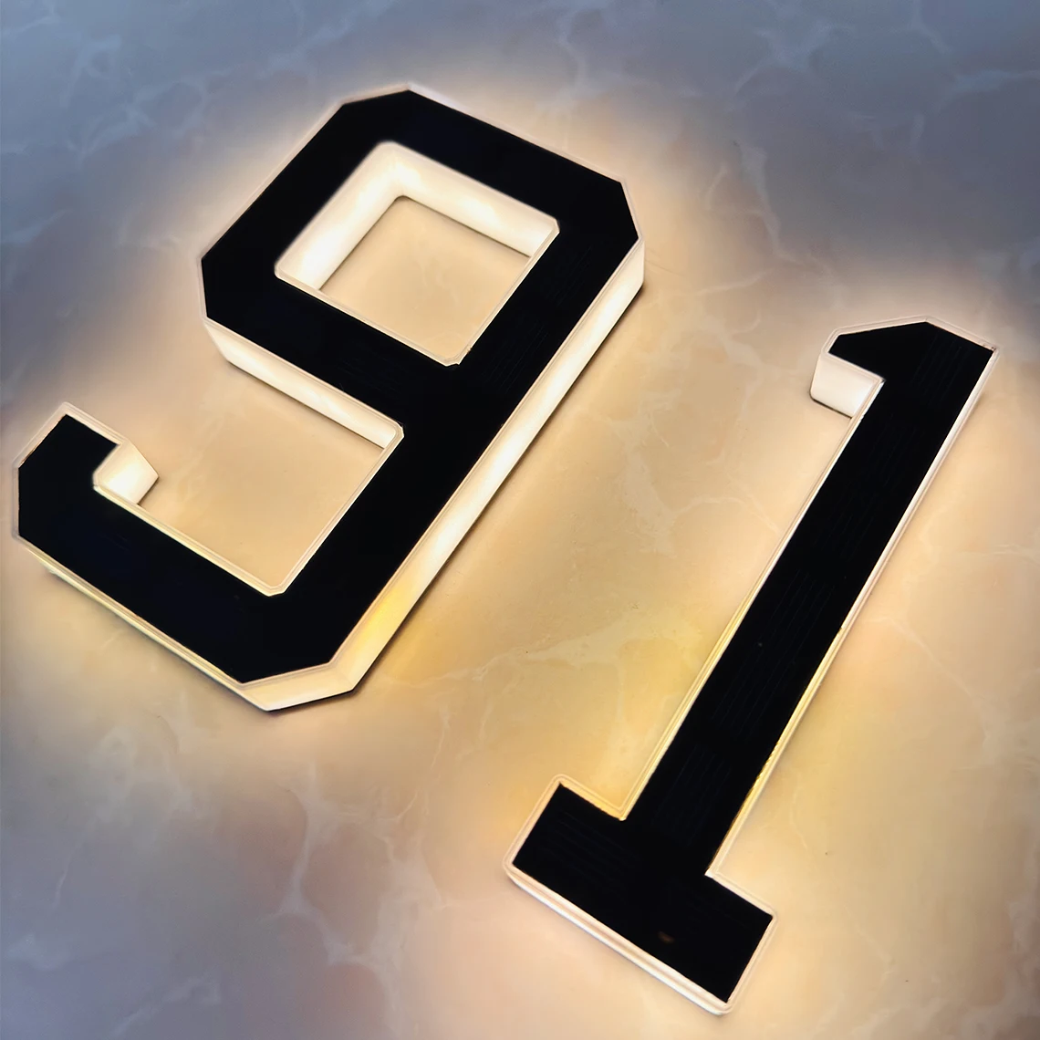4.7/6.7/9 inch Solar LED House Number Sign Illuminated Digital Alphabet Plaque Modern House Numbers Weatherproof Address Sign 1