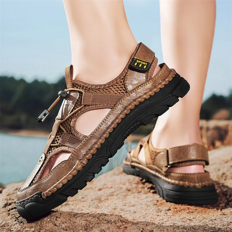 New men's handmade leather sandals flat sandals fashion men's suitable for beach vacation summer brown non-slip