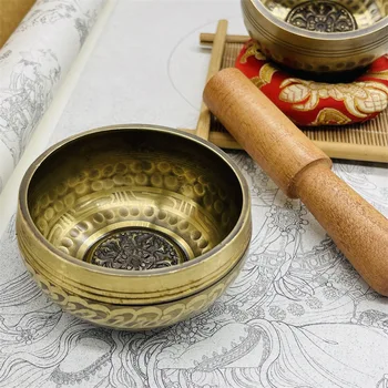 Campana Tibetana in Ottone con Scritte Sanscrita, Strumento Artigianale per Yoga, Meditazione, Guarigione, Riduzione dello Stress e Mindfulness