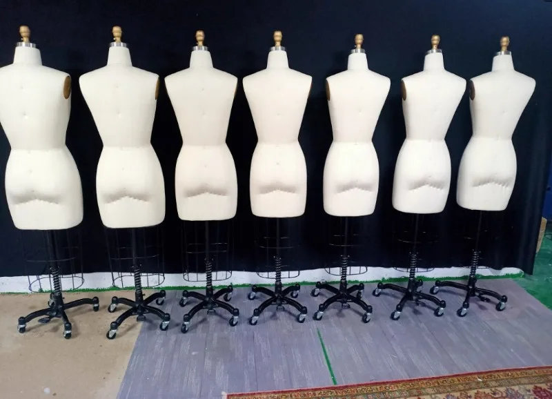 Description Picture 4 of itemThree-dimensional Mannequins Sewing Supplies Upper Body Adjustable Wedding Dress Mannequin Movable Clothing Store Model Rack A