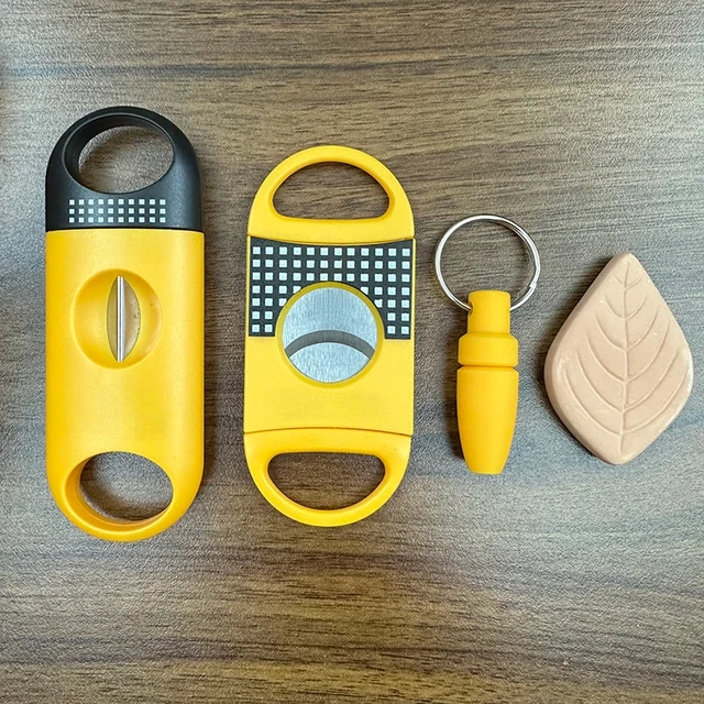 Yellow Classic 4 Cigar Set Cigar Cutter Pocket Ashtray V-Cut Sharp Puro Scissors Guillotine Punch Knife Cuba Cigar Accessories - Image 4