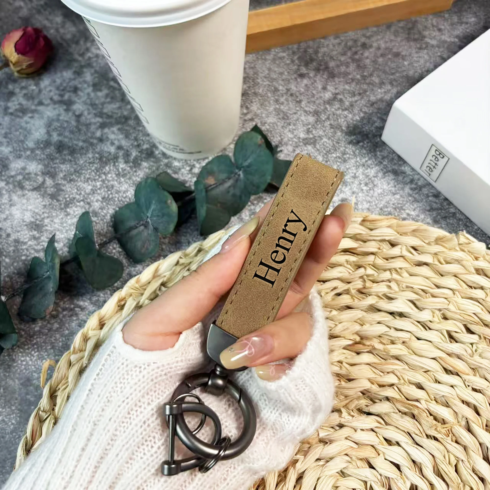 Customizable Laser-Engraved Faux Leather Keychain – Stylish & Durable Gift