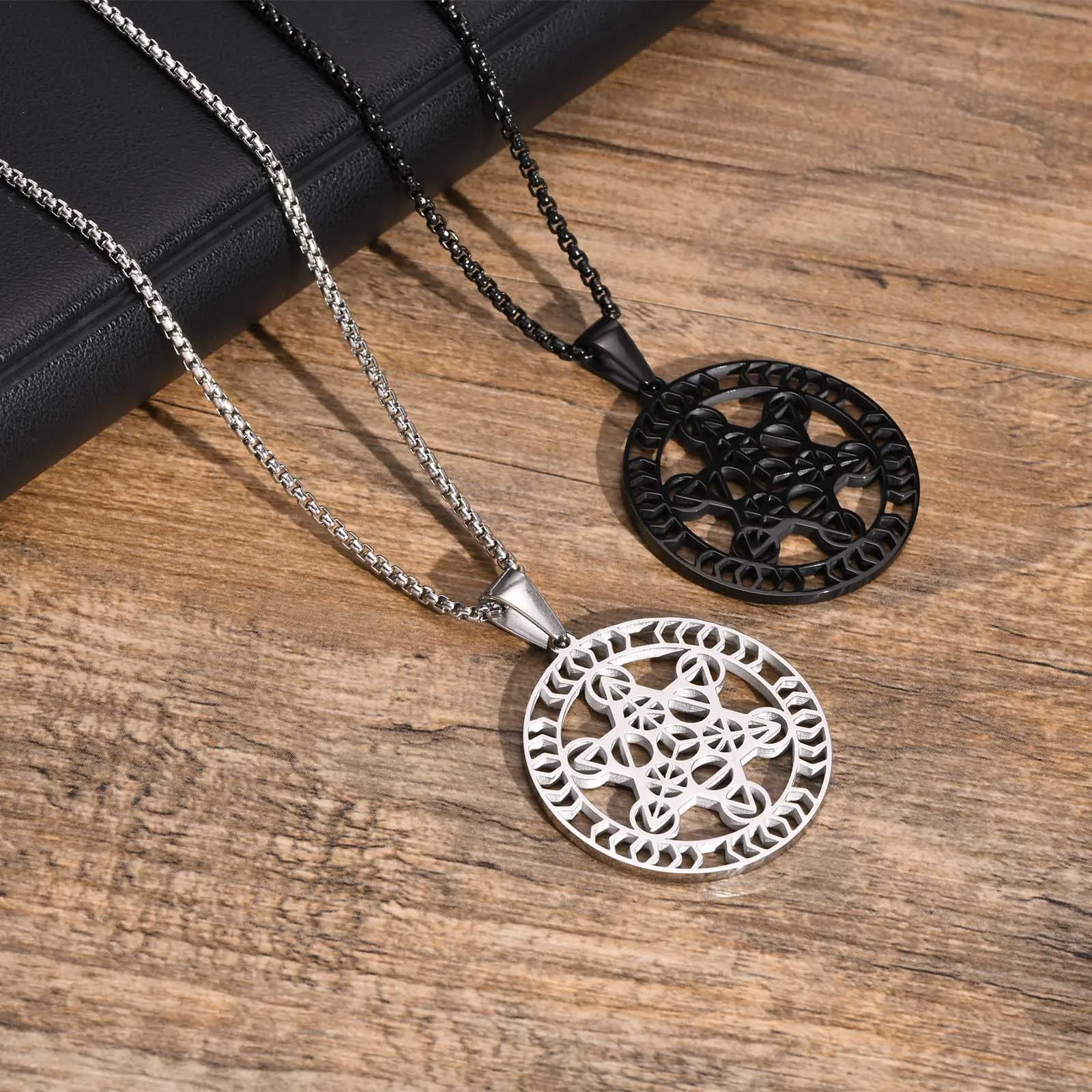 

New Men's Geometry Mattelon Pendants Necklaces, Black Stainless Steel Hollow Pendants Fashion Jewelry Collar Gift To Male
