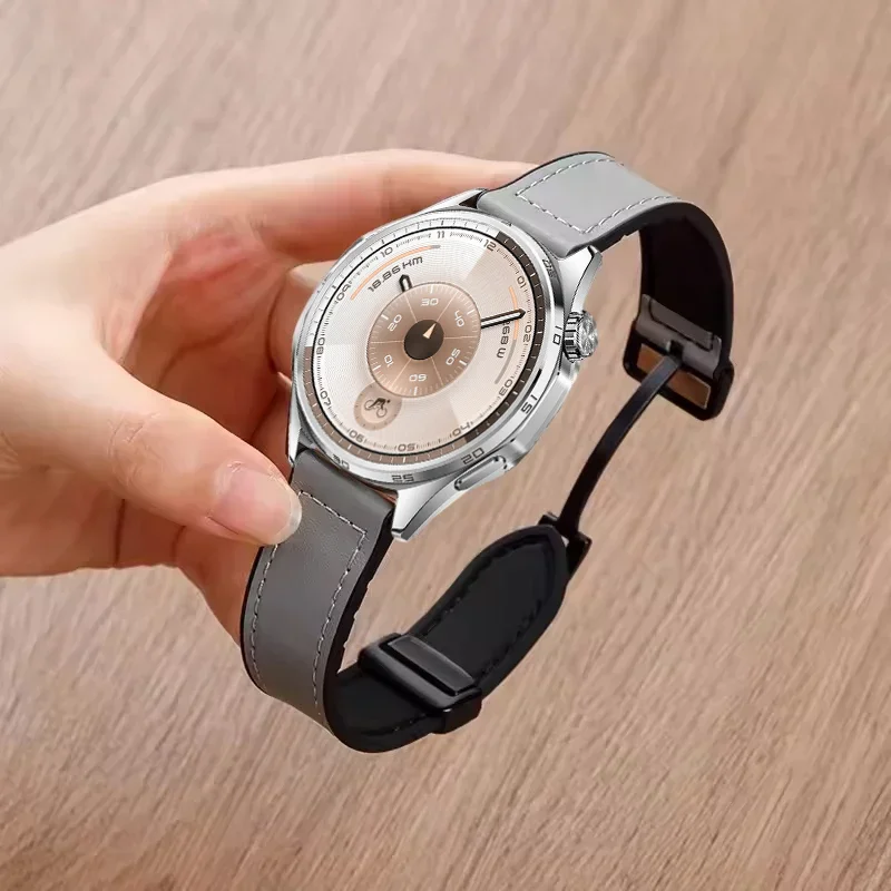 Premium Magnetic Silicone-Leather Hybrid Watch Strap, 22/20mm, with Buckle Closure