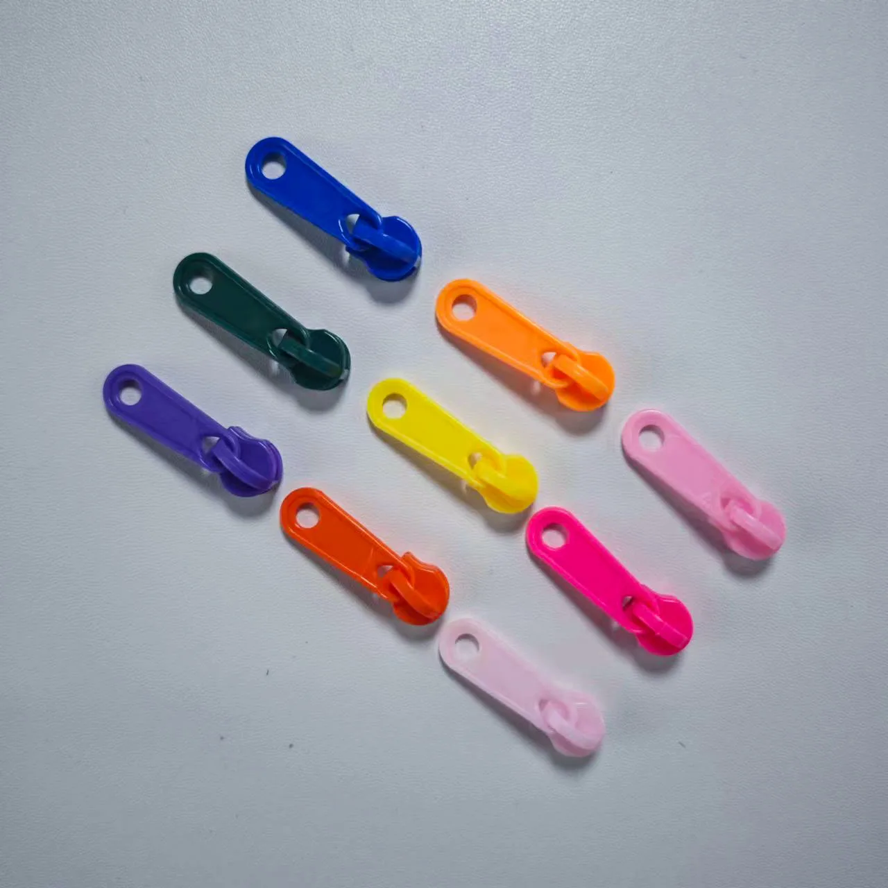 10pcs 5#Candy color Resin zipper Plastic case zipper head Makeup bag color pull head