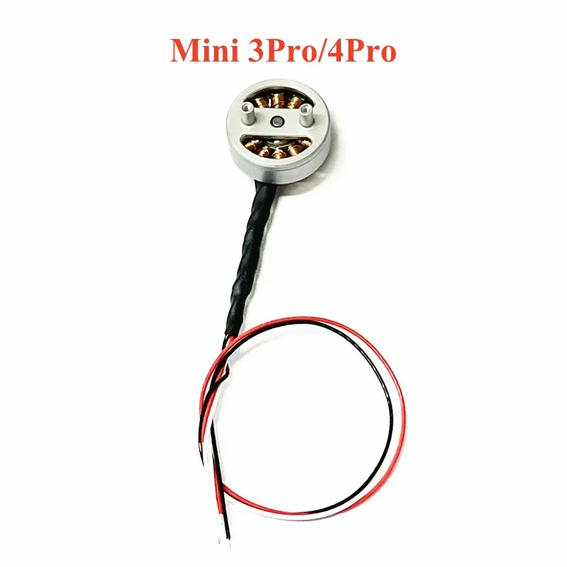 Boîte contenant le lot de 10 Mini 3 Pro Drones, avec télécommandes et accessoires, pour acheter lot de 10 Mini 3 Pro Drones pas cher.