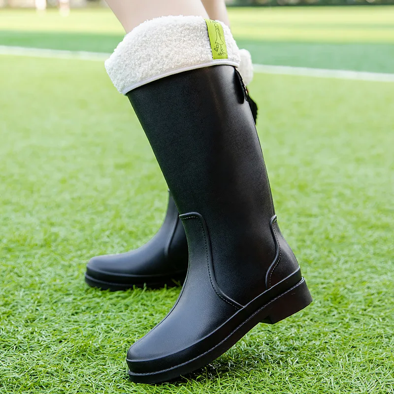 knee high rubber rain boots