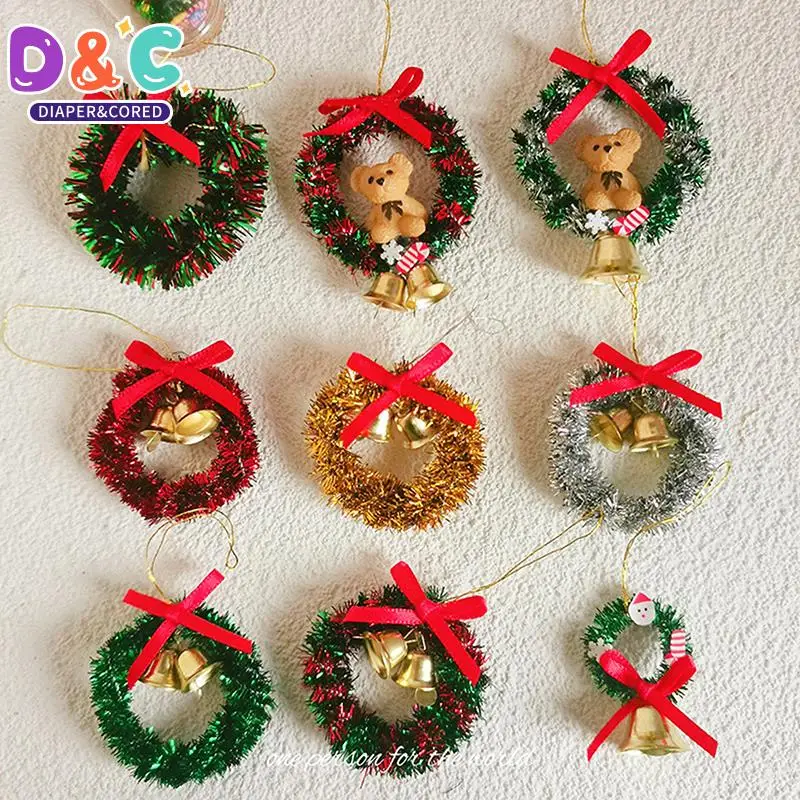 

1Pc Christmas Wreath Mini House Hanging Ring Dollhouse Simulated Garland Bow Miniature Small Bell Dollhouse Accessories