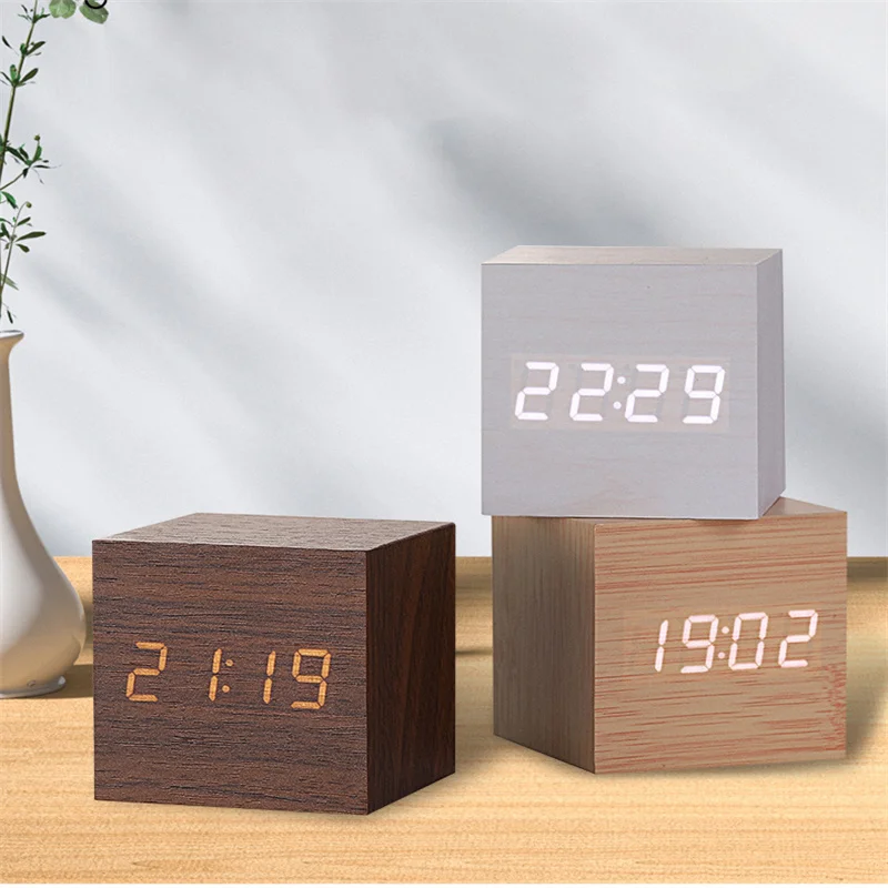 

Электронные настольные часы с голосовым управлением, USB/AAA