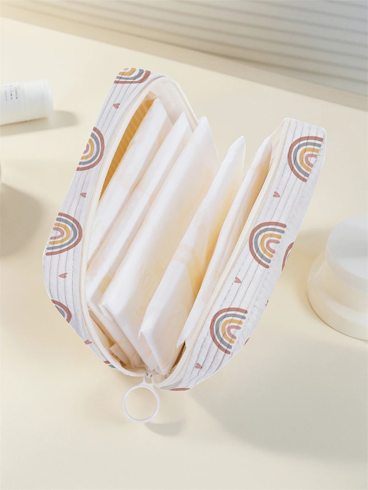 Rainbow pattern printed sanitary napkin storage bag, women's lightweight tissue bag, sanitary tissue bag
