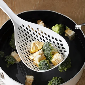 Description Picture 4 of itemStrainer Scoop Colander Slotted Pasta Spoon Plastic Skimmer Spoon with Handle Food Drain Shovel for Kitchen Cooking