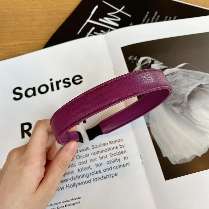 Рисунок 6 - Обруч для волос из искусственной кожи