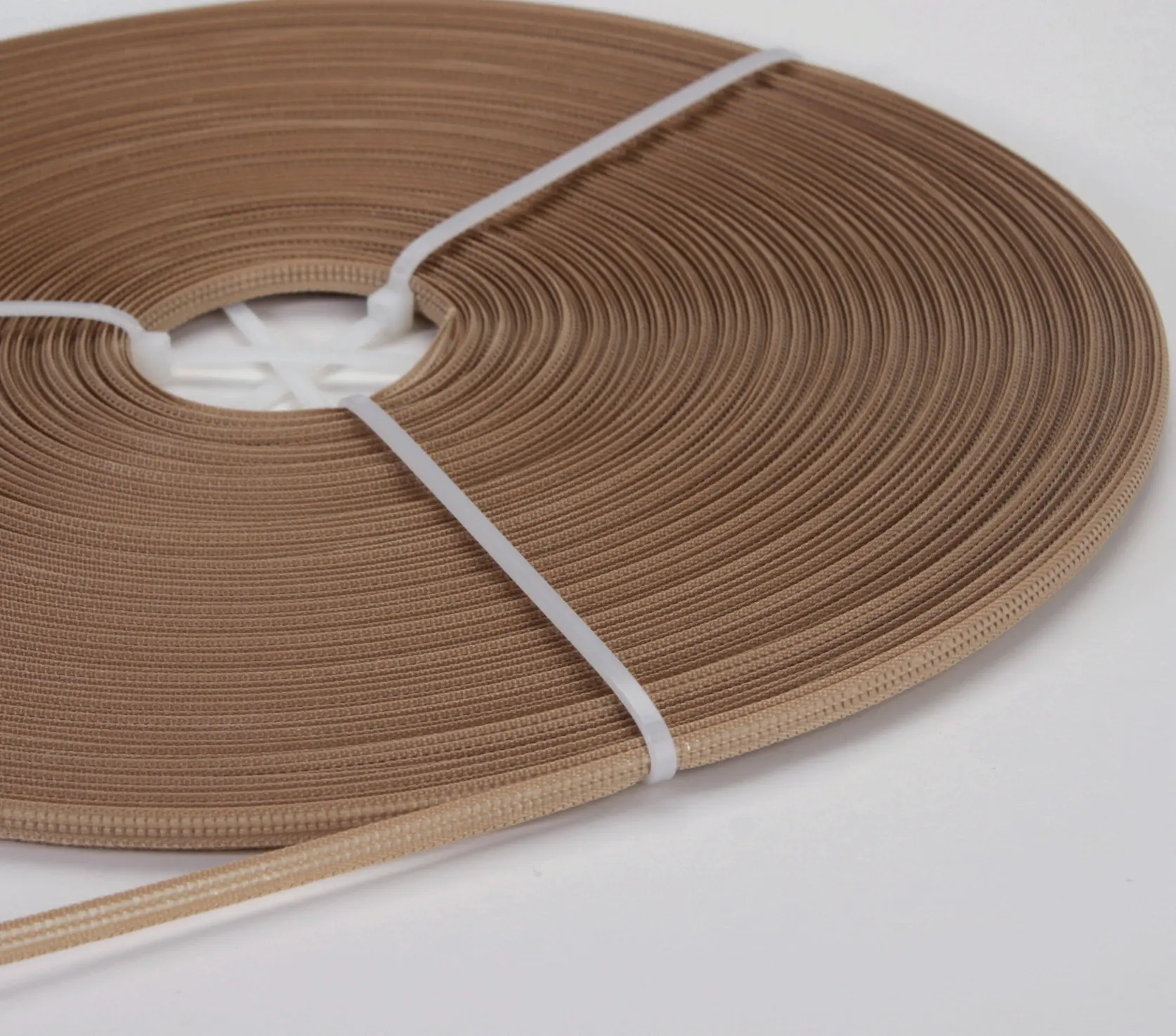 Plastic boning 50 yds polyester/plastic boning 3mm for wedding dress making