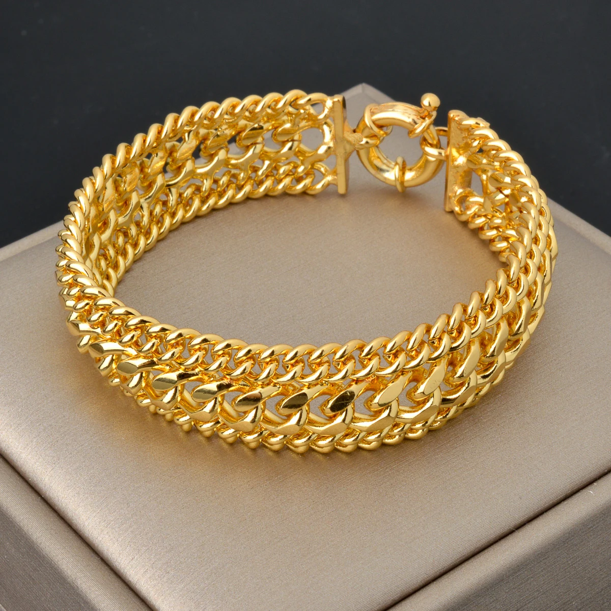 Luxurious 18K Gold-Plated Copper Link Bracelet - Bold Miami Curb Chain Design