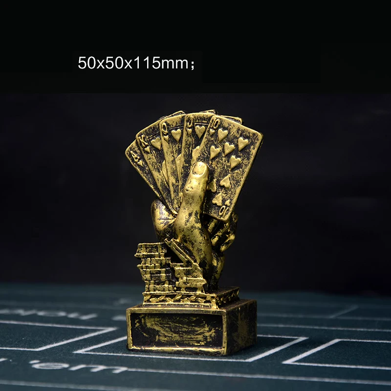 Customized Creative Poker Series Mini Trophy, Competitions Rewards Honors Souvenirs, Home Decorations, Plaque Commemorative, 1Pc