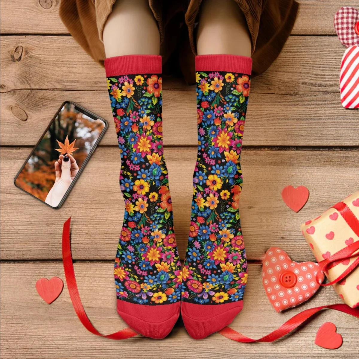 

Brand Design Red Blue Yellow Flowers Pattern Dirt Resistant Middle Tube Sock Deodorant Spring Autumn Woman Men Travel Sockings