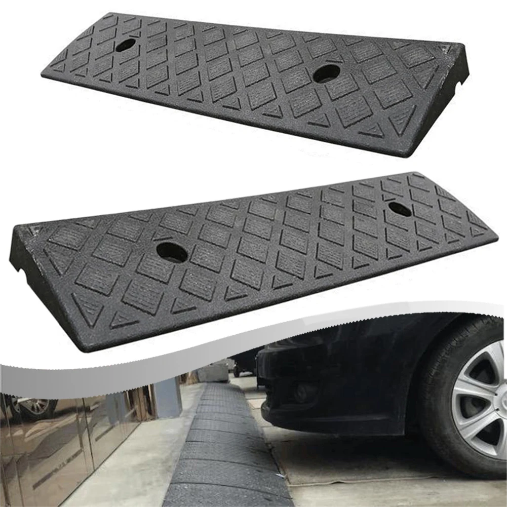 2PCS Plastic Kerb Ramp Non-Slip Threshold Ramp 30mm Height For Car Bicycles Wheelchairs Going Uphill Smooth Transitions