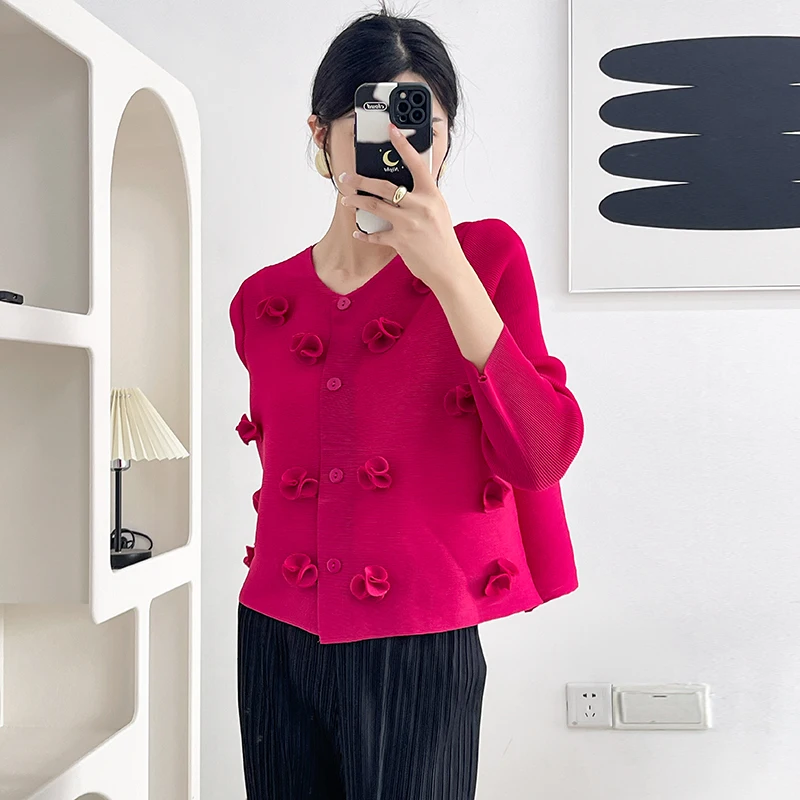 Gorgeous Miyake Pleated Shell Petal 3D Appliques Tops Women Gorgeous Miyake Pleated Shell Petal 3D Appliques Tops Women