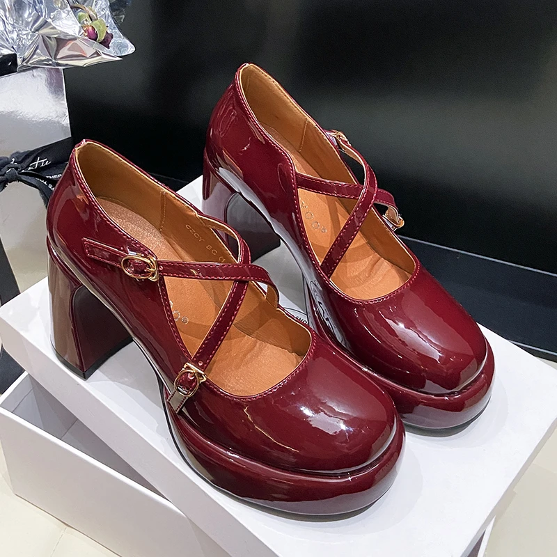 

Женские туфли на квадратном каблуке, однотонные уличные туфли с двойной пряжкой, весна-лето 2024