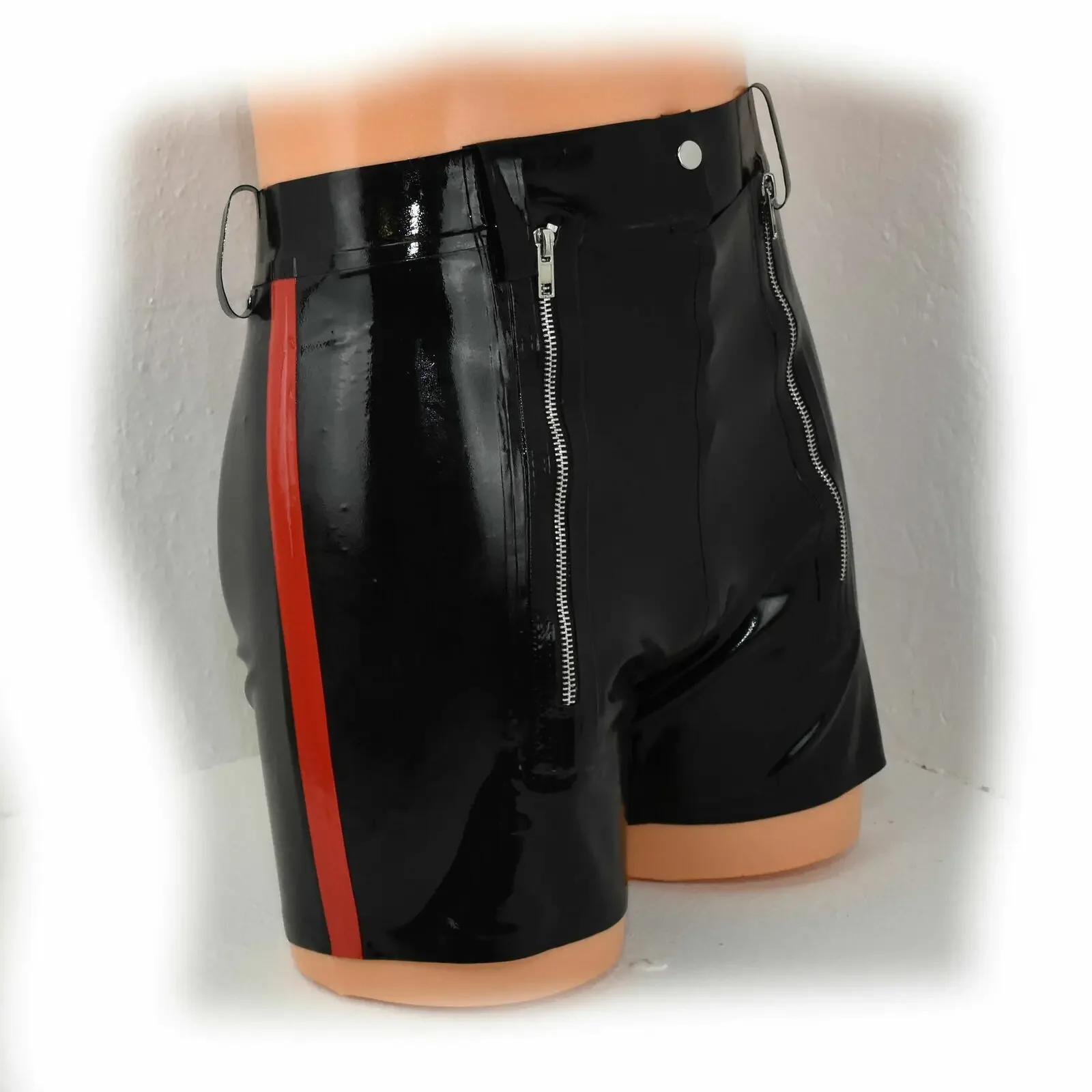 

Latex gummi rubber black&red shorts fashion casual sport outdoor camping catsuit