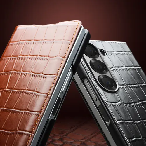 QIALINO For Samsung Galaxy Z Fold6 5G Case Crocodile Texture Genuine Cow Leather Flip Phone Cover - Black - Image 5