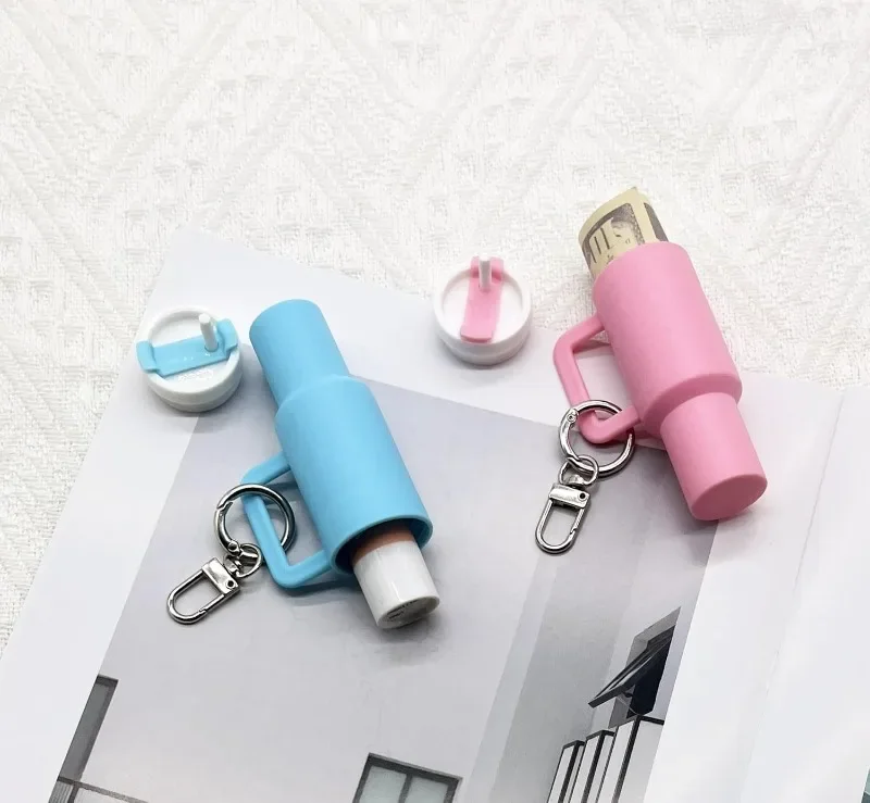 Colors Kawaii Mini Tumbler Keychain Cute Cup Shape Key Chain for School Bag Backpacks Lip Balm Holder Good Party Gift 4