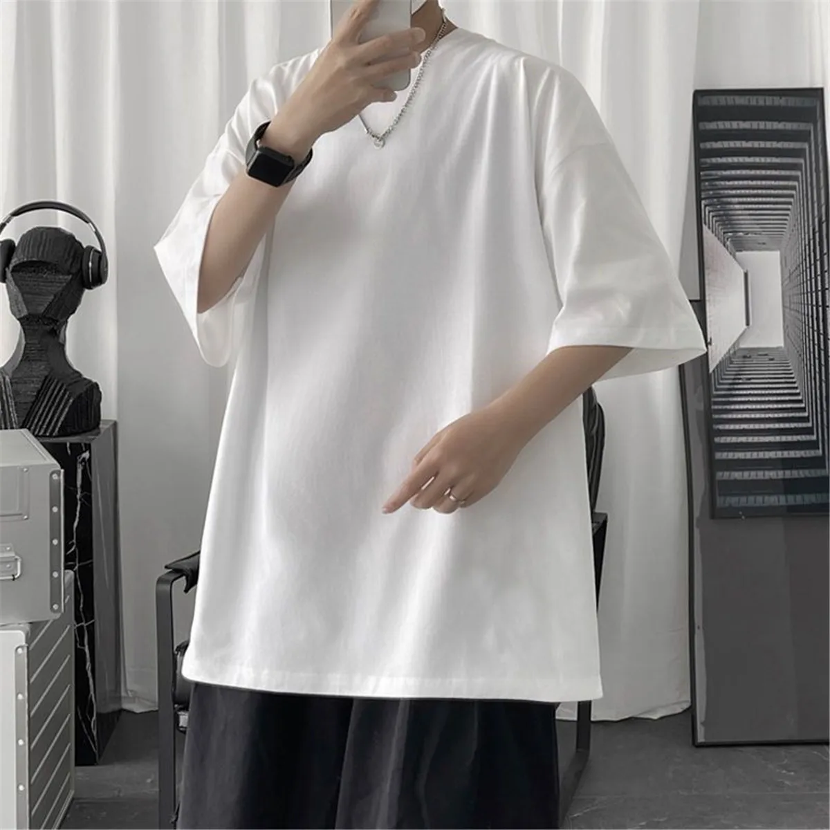 Cotton Summer Fashion Men's T Shirt Casual Solid Short Sleeve Classical Tee Mens 100% Cotton Korean Hip-Hop Top Tees Black White