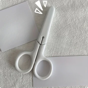 Mini forbici bianche da 1 pezzo, tagliacarte portatile con lama in acciaio inossidabile, articoli di cancelleria fatti a mano, regalo per ufficio e scuola