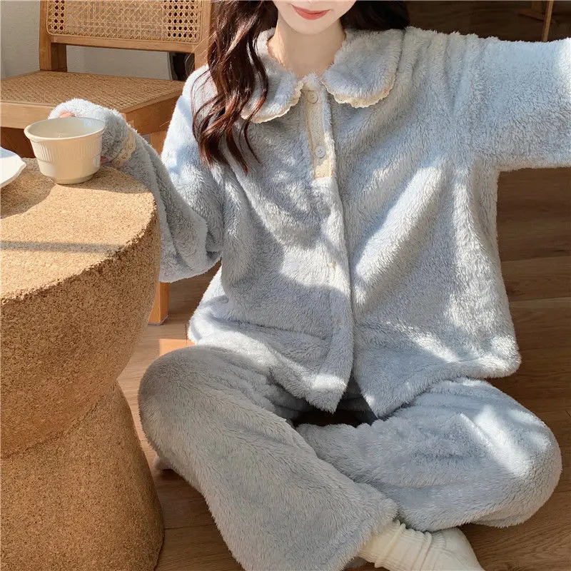 Pajama women's Fall/Winter coral velvet homewear flannel thickened winter giant size thermal set Can be worn outside Long sleeve