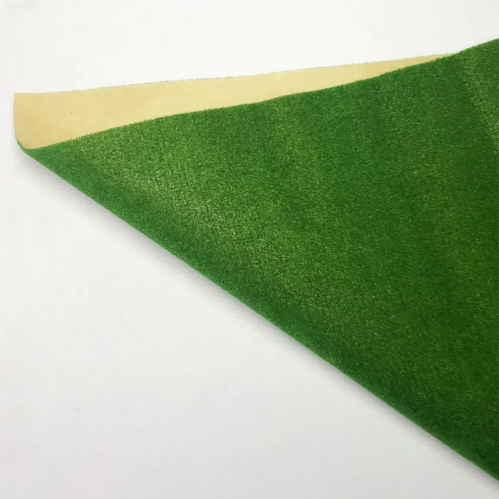 25cm Artificial Grass Mats for Miniature Scenery and Garden Decor