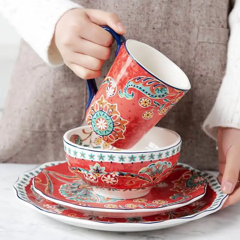 *Ceramic Plate Vegetable Plate Household European Creative Personality Red Western SteakDish Combination