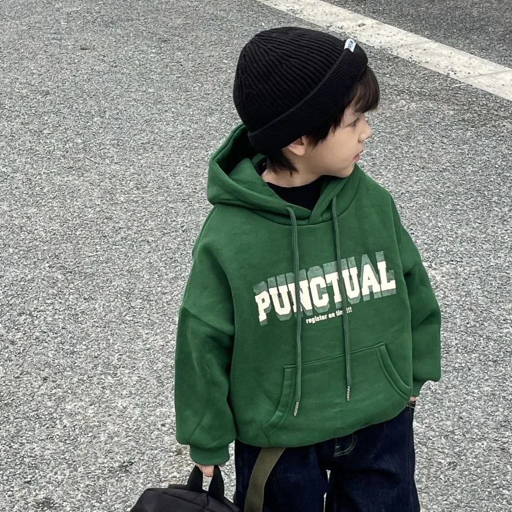 

2023 New Boys' Hooded Sweater Winter Plush Thickened Pullover Children's Casual Top High Quality Clothing for 2-14 Years Old
