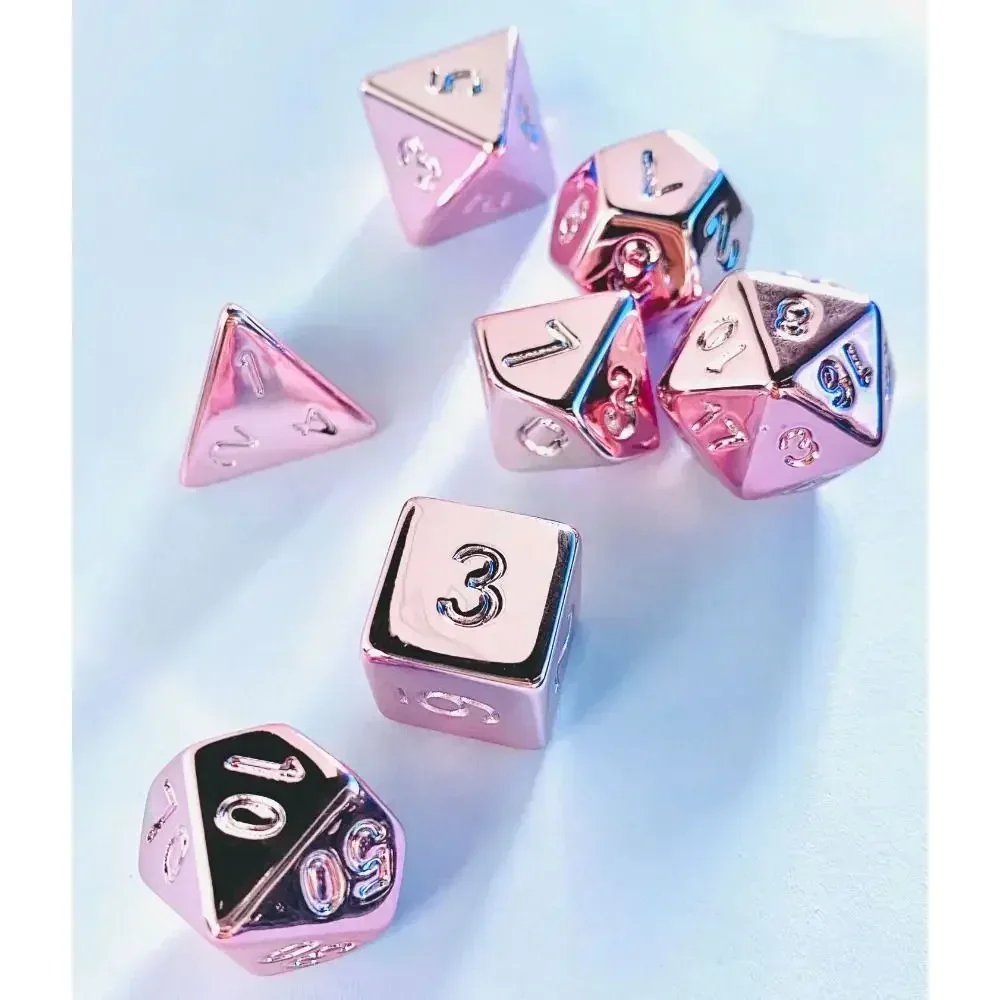New Style 7Pcs/Set Gold Plating Dice Cthulhu DND Run Dice Table Games RPG Polygonal Dice Set Children's Board Game Party Gift 2