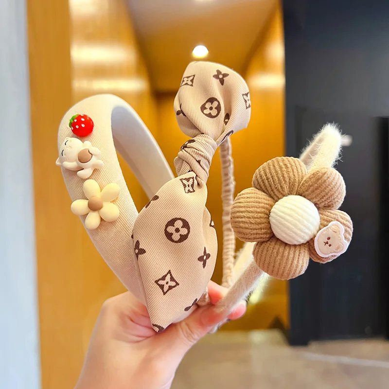Khaki flower-3 Pcs